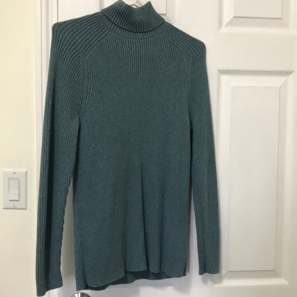 COPY - H&M mens turtleneck sweater